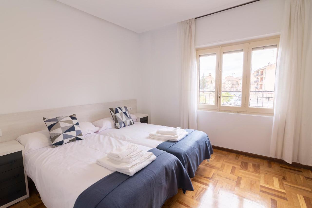 Apartamentos El Balcon Del Duero ซาน เอสเตบัน เด กอร์มาซ ภายนอก รูปภาพ