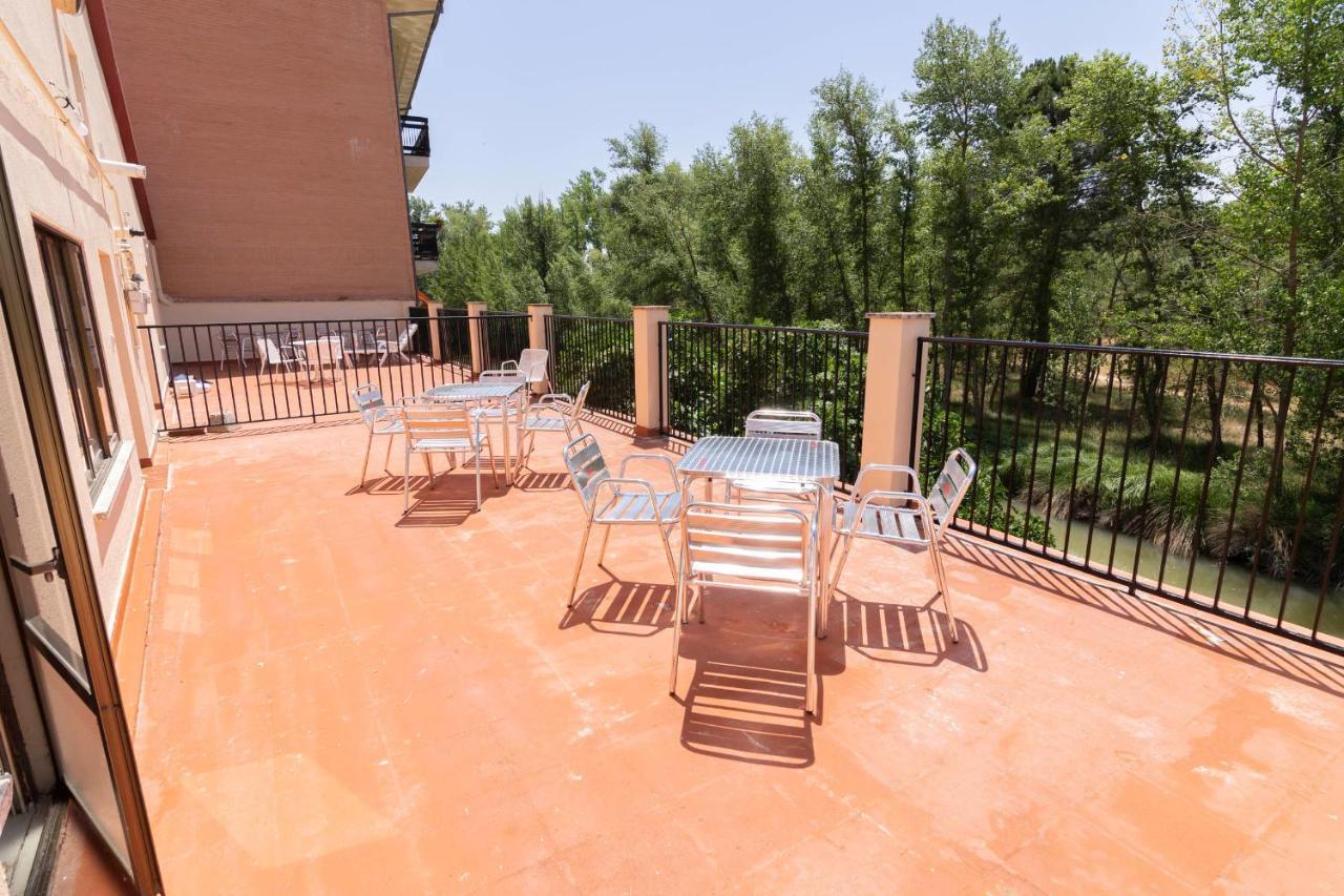 Apartamentos El Balcon Del Duero ซาน เอสเตบัน เด กอร์มาซ ภายนอก รูปภาพ